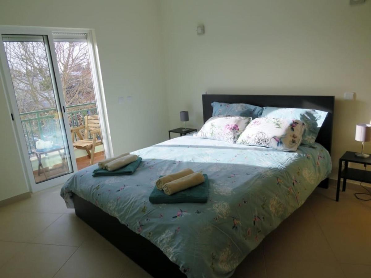 2 Bed Apartment With Com Pool Tavira Bagian luar foto
