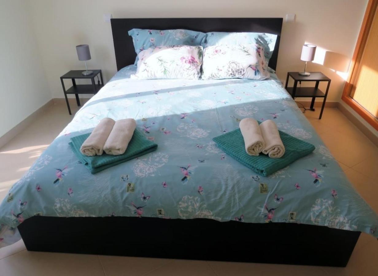 2 Bed Apartment With Com Pool Tavira Bagian luar foto