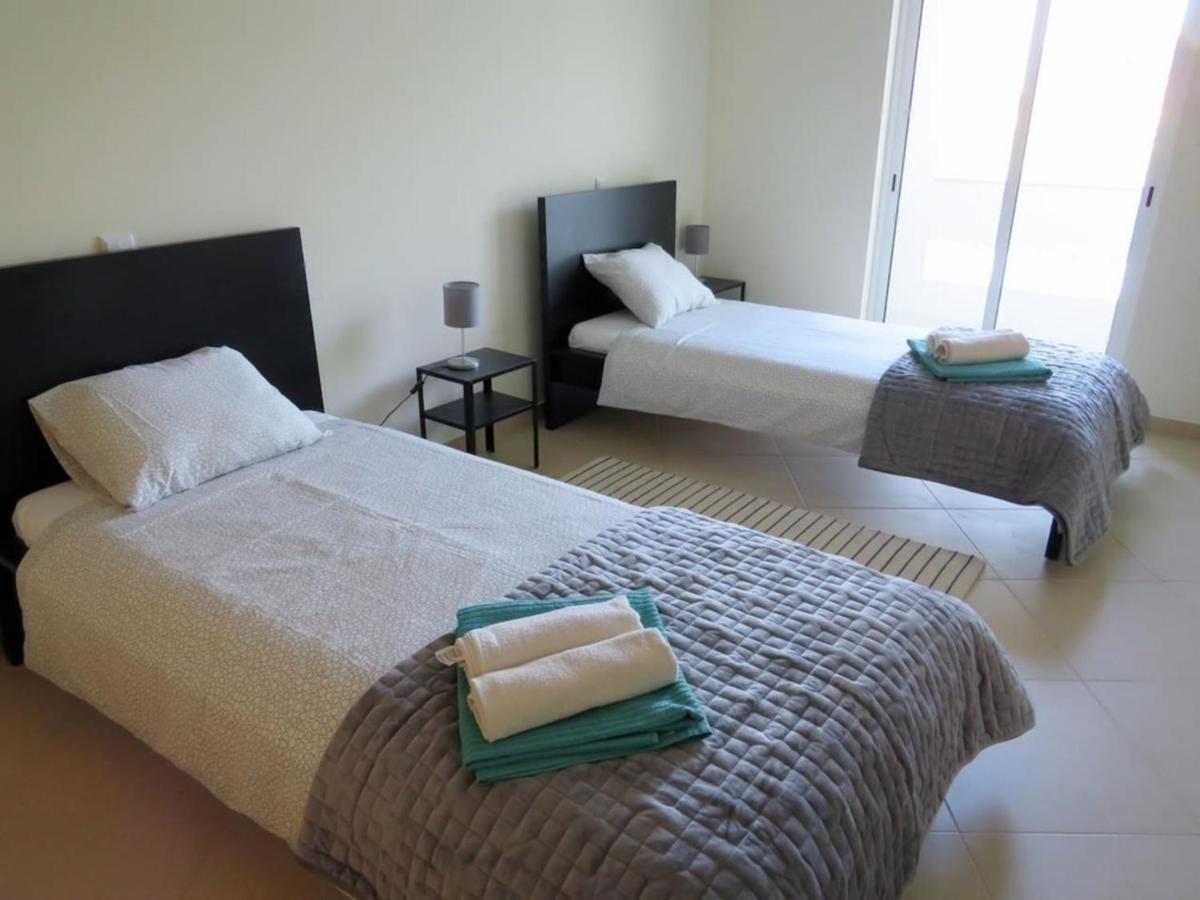 2 Bed Apartment With Com Pool Tavira Bagian luar foto