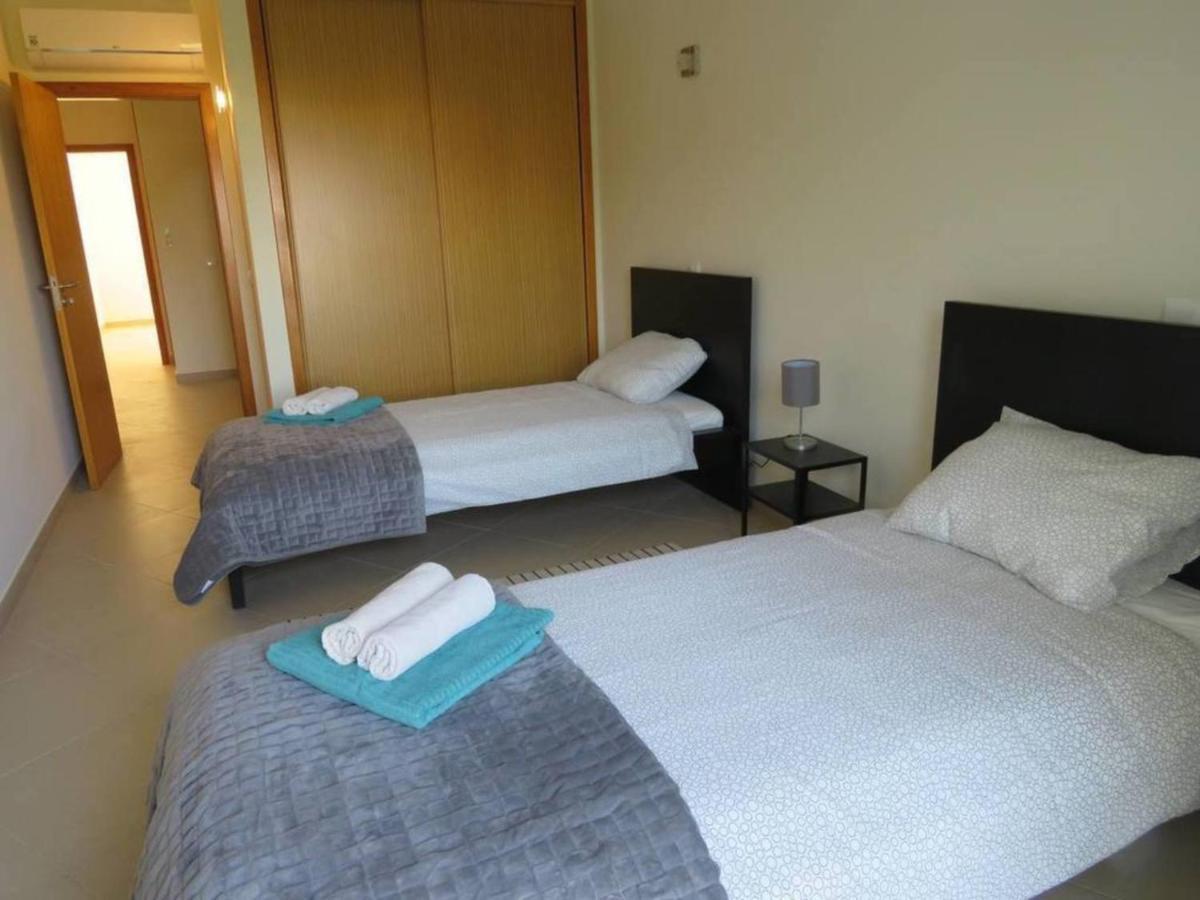 2 Bed Apartment With Com Pool Tavira Bagian luar foto